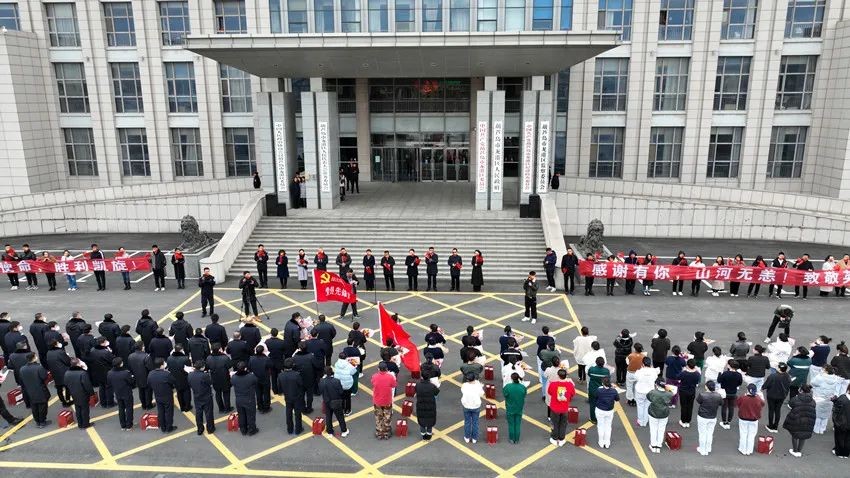 春暖花開，英雄歸來(lái)！葫蘆島市第二人民醫(yī)院支援綏中醫(yī)療隊(duì)凱旋而歸~(圖3)